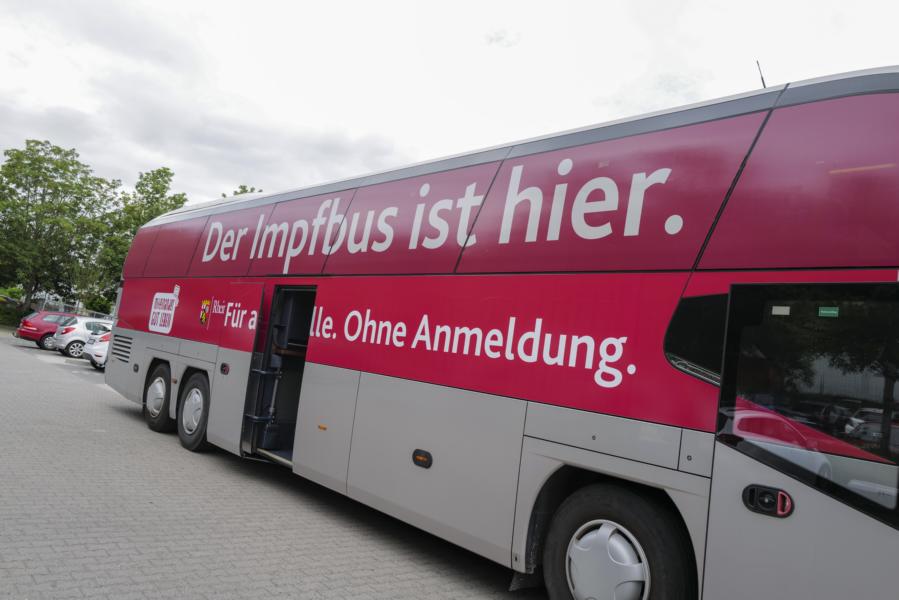 Impfbus macht am 22. November 2022 in Lahnstein Halt