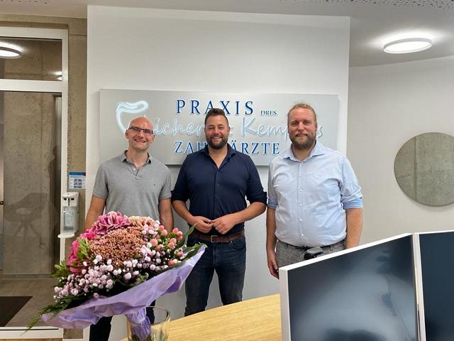 Grüne Zahnarztpraxis setzt auf Natürlichkeit, Gesundheit und Nachhaltigkeit