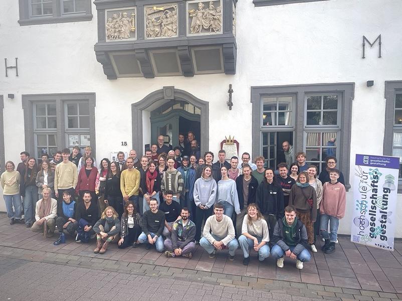 Feierlicher Semesterstart an der Hochschule für Gesellschaftsgestaltung