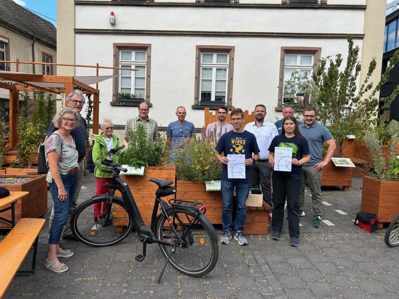 Aktion STADTRADELN 2025: Preisverleihung auf dem Kirchplatz – 11.269 Kilometer für das Klima