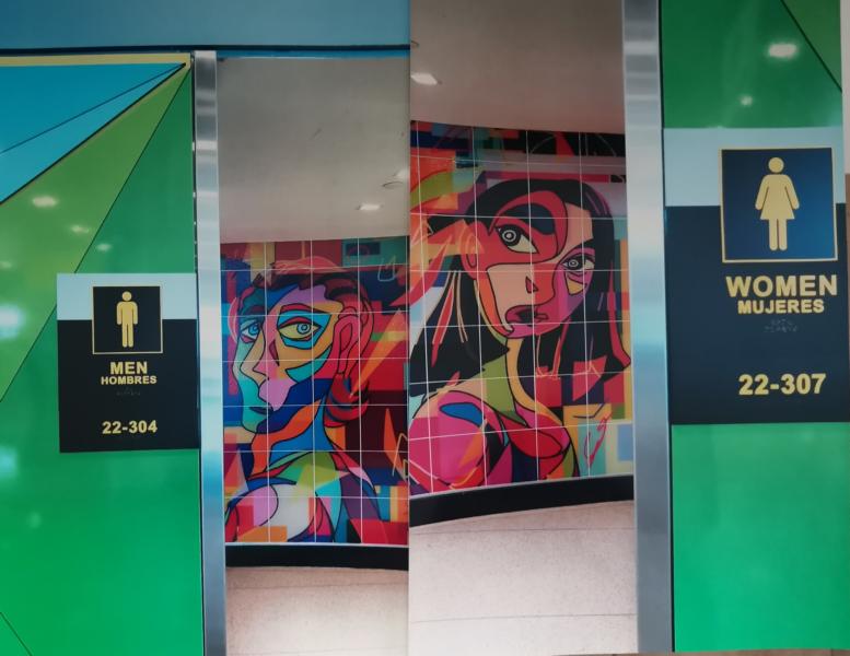 Toilettenschilder in aller Welt – Fotoausstellung im Foyer der VHS Koblenz