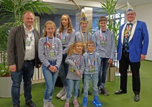 OB Jan Einig empfängt Kinderprinzenpaar aus Heimbach-Weisv