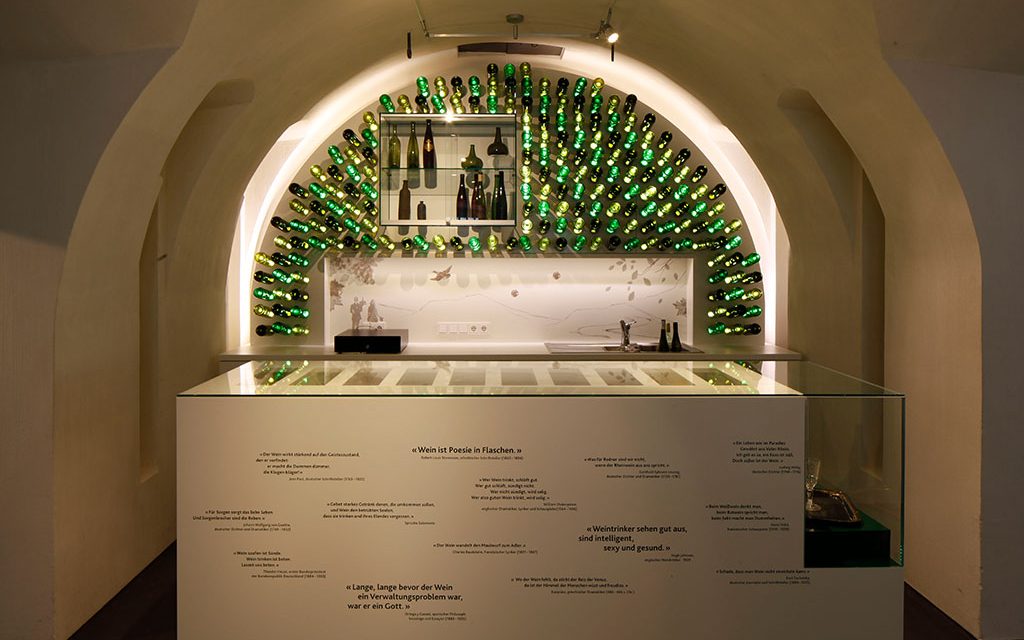 Vinothek im „WeinReich“ öffnet wieder