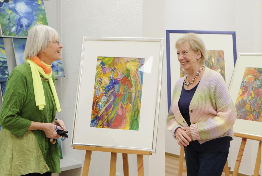 Künstler betreiben Kiosk in der Mittelstraße