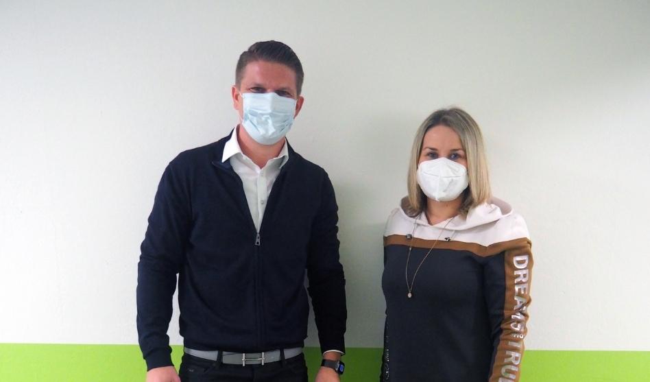 Bodelschwingh-Schule freut sich über Tablet-Ladekoffer – Spende der Firma DevFuture