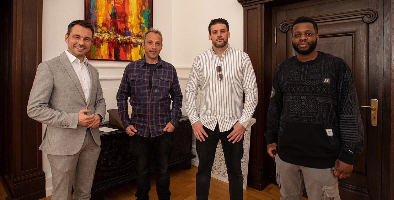 Oberbürgermeister dankt Lebensrettern für ihren Einsatz