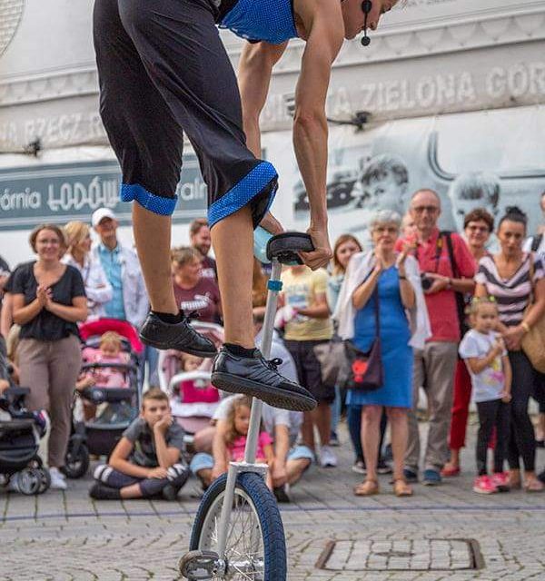 Die Stadt Neuwied zeigt farbenfrohe Saiten