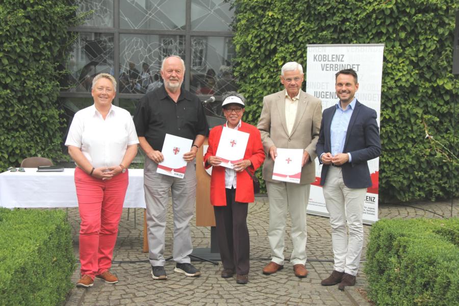 Verleihung der Ehrennadel für soziales Engagement 2022