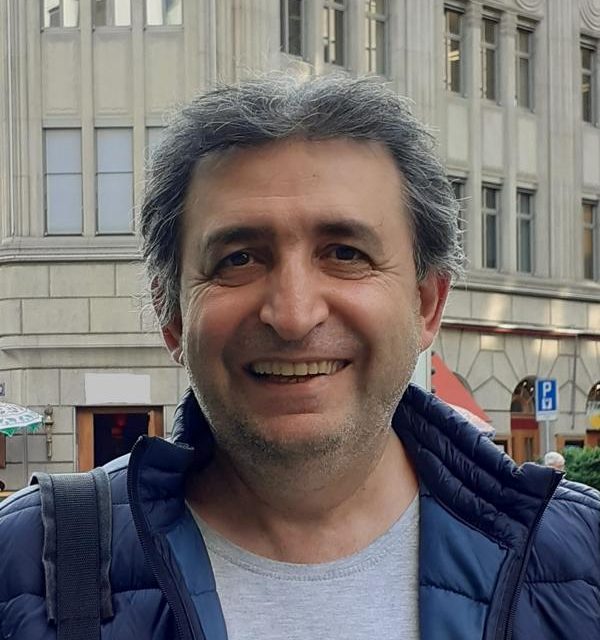 Autor liest aus „Russisches Gesetz“