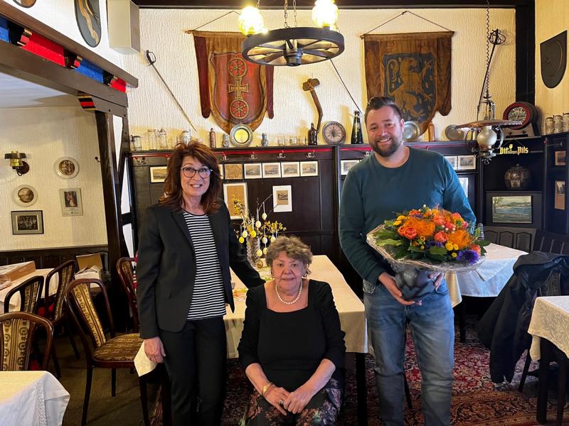 Langjährige Besitzerin des Hotel Garni „Altes Haus“ verabschiedet sich in den Ruhestand