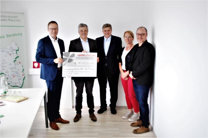 Lotto-Stiftung unterstützt die Krebsgesellschaft RLP