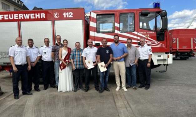 Dank und Anerkennung beim Tag der offenen Tür der Freiwilligen Feuerwehr Lahnstein