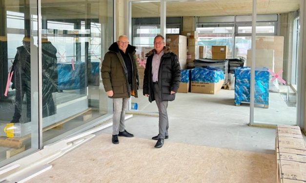 Landrat fordert weitere Stärkung des Linzer Krankenhauses