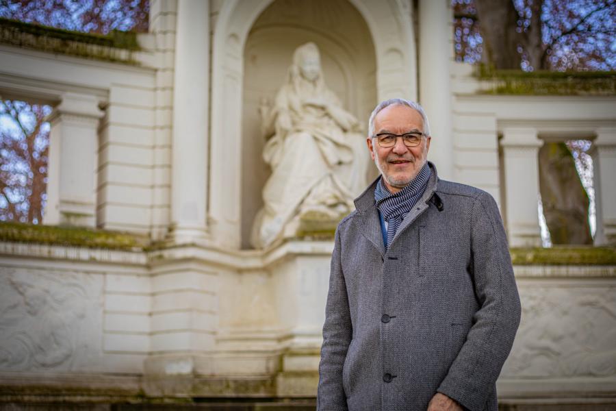 Bert Flöck verabschiedet sich nach fast 50 Jahren Verwaltungsdienst