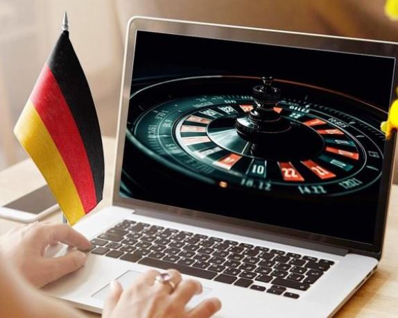 Warum beginnt der Mindesteinzahlungsbetrag in lizenzierten deutschen Casinos bei 10 Euro?