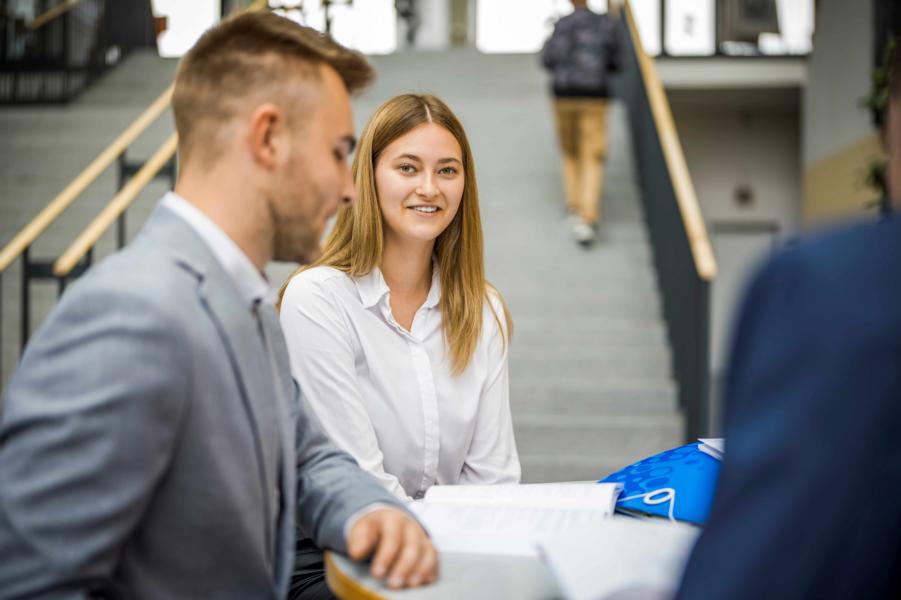 Karrierechancen durch duales Studium: Info-Veranstaltung an der VWA Koblenz