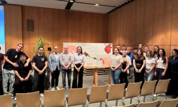 Erfolgreicher Tag zum Thema „Knochenmarkspende“ an Koblenzer Schule