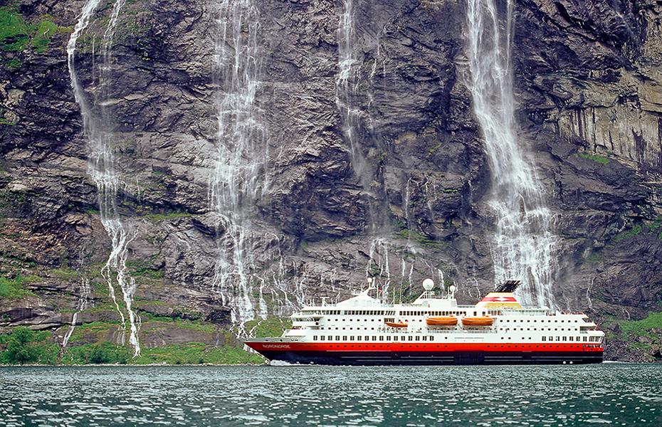 LIVE-Reportage NORWEGEN – AUF DER POSTSCHIFFROUTE am 24.11.24 im Kinopolis Koblenz