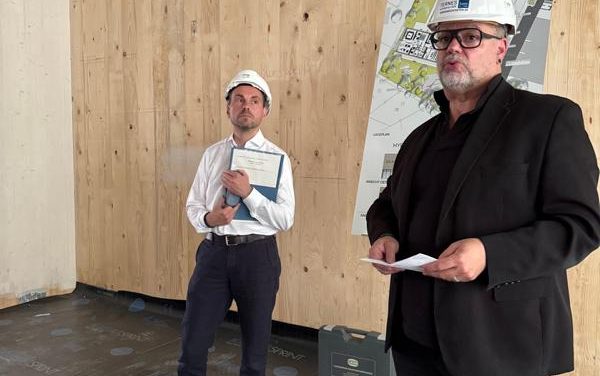 Erweiterungsbau der Grundschule Asterstein in Holzhybridbauweise schreitet voran