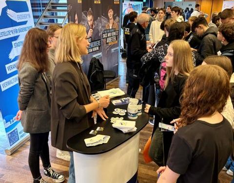 Stadt Lahnstein informierte bei den Ausbildungsmesse in der Stadthalle über ihr Ausbildungsangebot