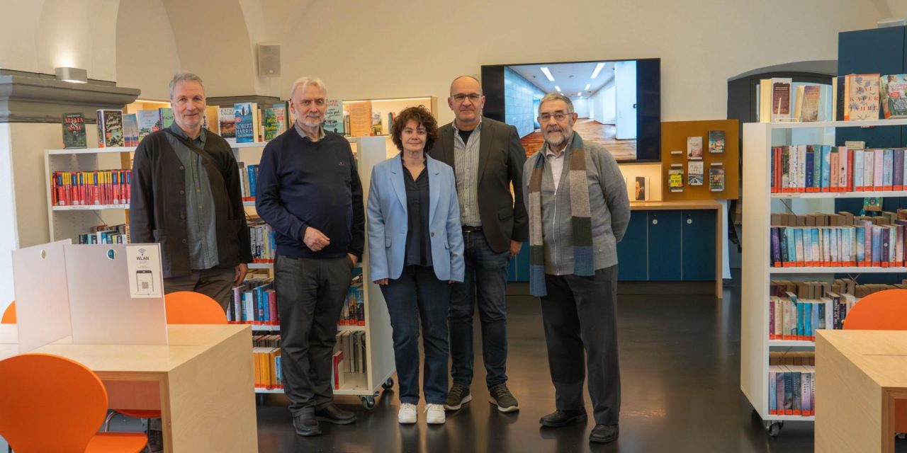 Kulturstaatssekretär Hardeck besucht die neue Stadtbibliothek in der Kurfürstlichen Burg: Ein kulturelles Highlight für Boppard
