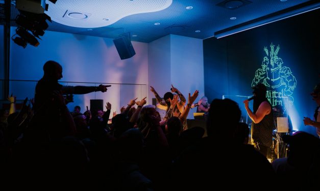 Fünf Bands lassen es beim 20. Shout loud-Jubiläum krachen