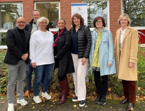 Kleine Medienkünstler und Naturforscher auf Entdeckungsreise