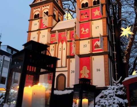Deichstadt läutet die festliche Vorweihnachtszeit ein