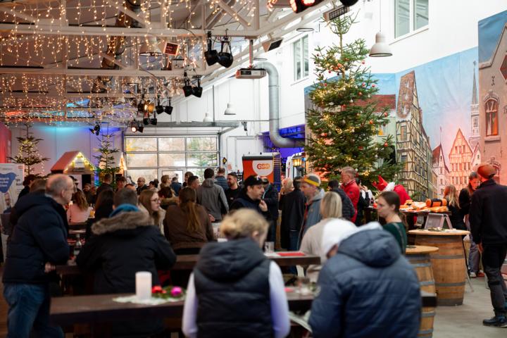 Großes Interesse am weihnachtlichen Ausbildungstag