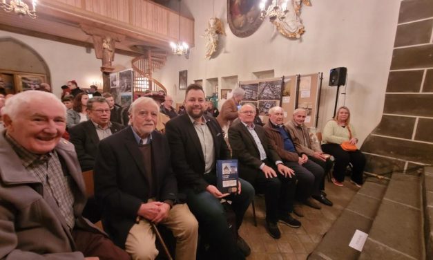 Vier Lahnsteiner mit Ehrenmedaille in Gold geehrt