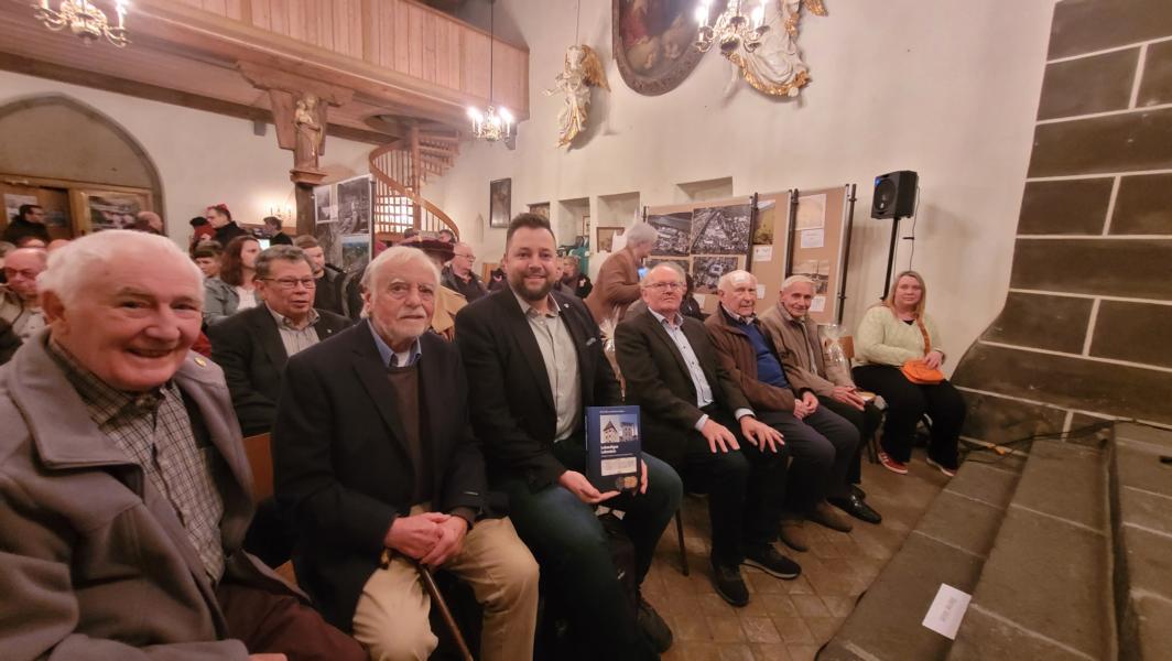 Vier Lahnsteiner mit Ehrenmedaille in Gold geehrt