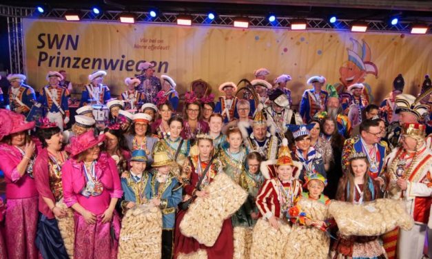 Neuwieder Tollitäten „erwiegen“  Kamelle für Karnevalsumzüge