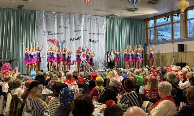 270 erfahrene Jecken feierten in Irlich Karneval