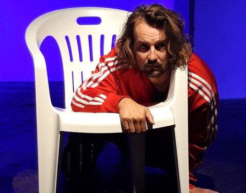 „Krieg. Stell dir vor, er wäre hier“ im Theater Lahnstein