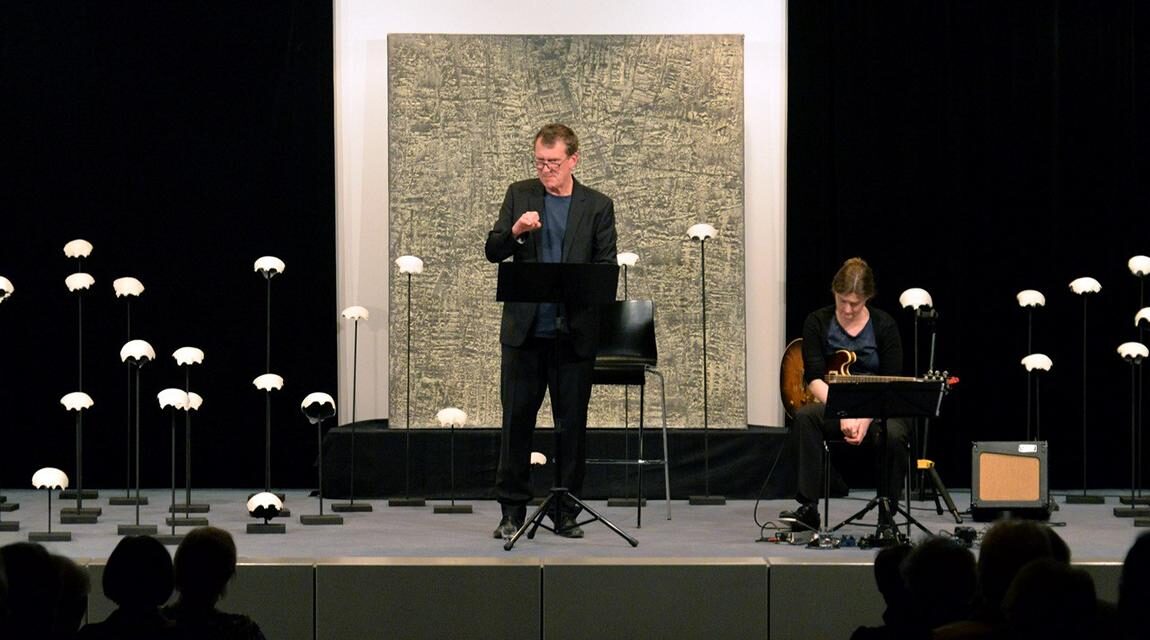 „Was ist die Welt“ – Ein Abend über Leben, Liebe und den Krieg