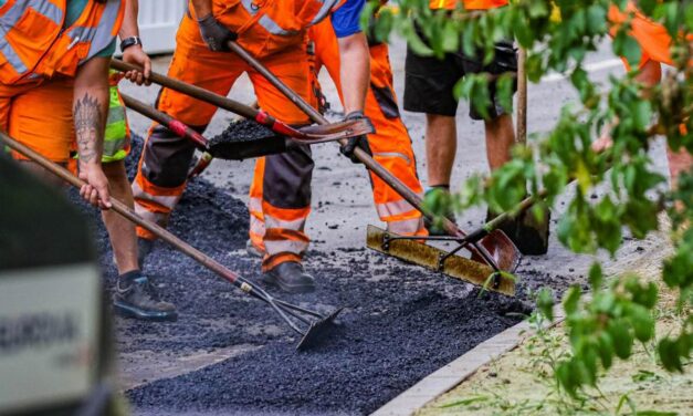 Fahrbahnbelag in der Jakobstrasse in Neuendorf wird erneuert