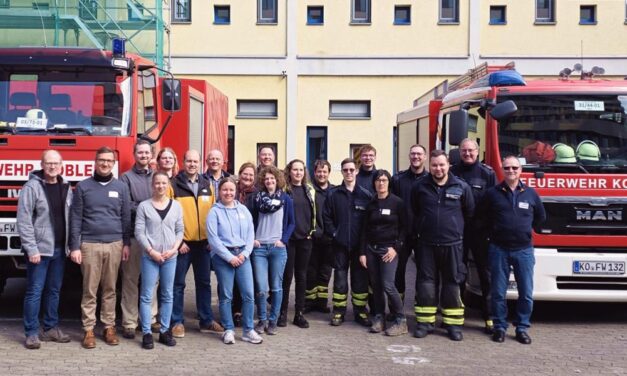 Gewappnet für den Ernstfall: Gemeinsame Übung von Notfallverbund Koblenz und Feuerwehr
