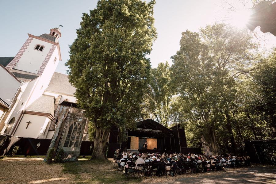 Zeitreise zu den Römern und beste Unterhaltung in Rommersdorf