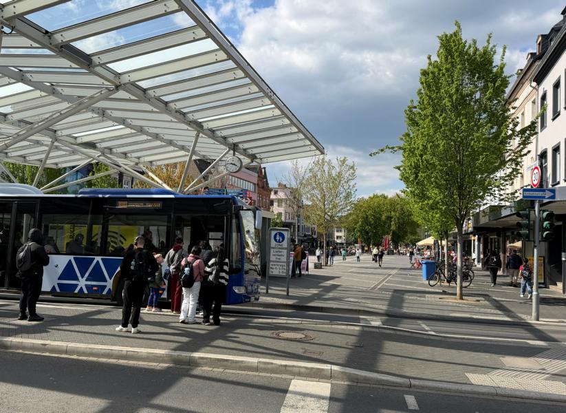 Freie Fahrt am Samstag: Stadt schlägt Neuwieder Nulltarif vor