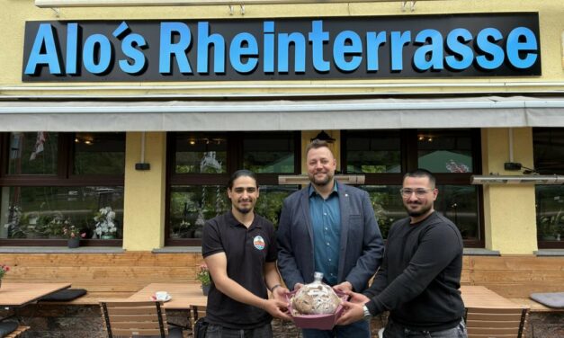 Frischer Wind am Strom: Alo‘s Rheinterrasse eröffnet mit neuem Konzept