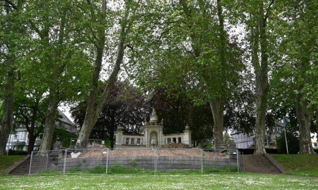 Arbeiten am Augusta-Denkmal gehen in die nächste Bauphase