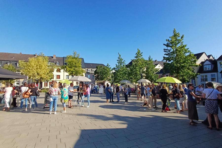 Neuwied läutet die Schlemmertreff-Saison ein