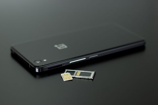 Die besten Prepaid-Tarife von EDEKA smart: flexibel telefonieren und surfen im Telekom-5G-Netz