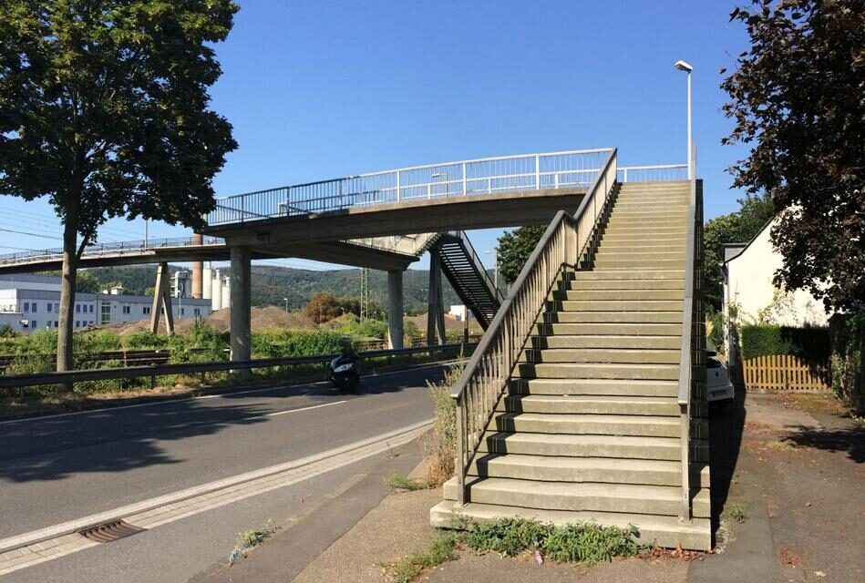 Nachtarbeiten beim Rückbau der Max-Schwarz-Brücke
