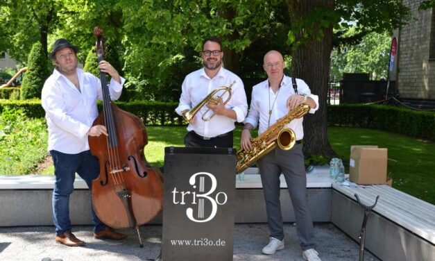 Tri3o gibt Gratis-Konzert im Paradiesgarten