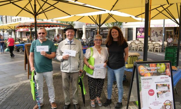 Gewinner freuen sich über Wochenmarktgutscheine