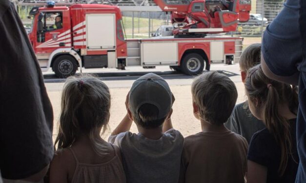 Ein Buch. Ein Ort: Spannende Kinderlesung in der Feuerwache 1
