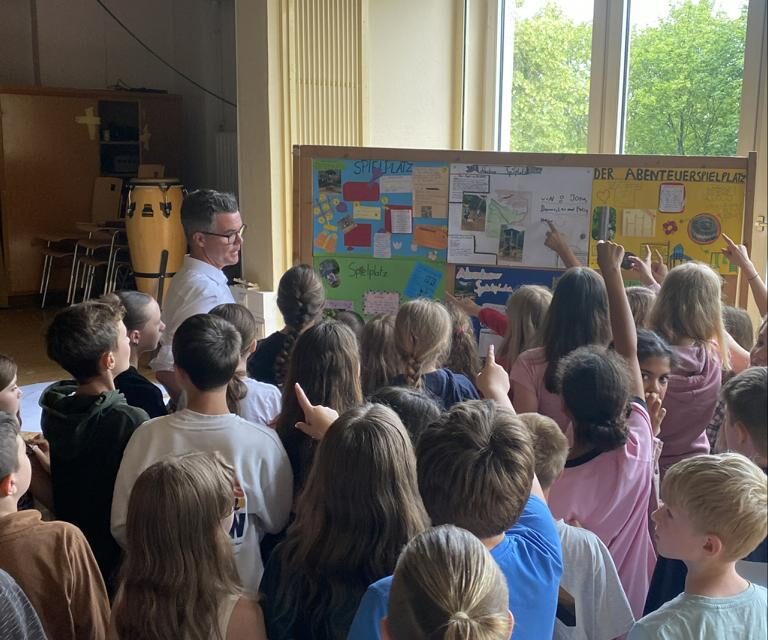 Kinder sagen, was Neuwieds Spielplätze brauchen