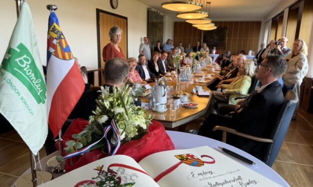 Herzliches Wiedersehen mit Freunden aus Bromley