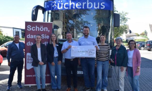 Koblenzer Bücherbus hält ab sofort auch in Brey